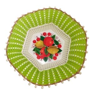 Vintage Plastona #1160 Made in Greece Green & White Plastic Woven Fruit Basket